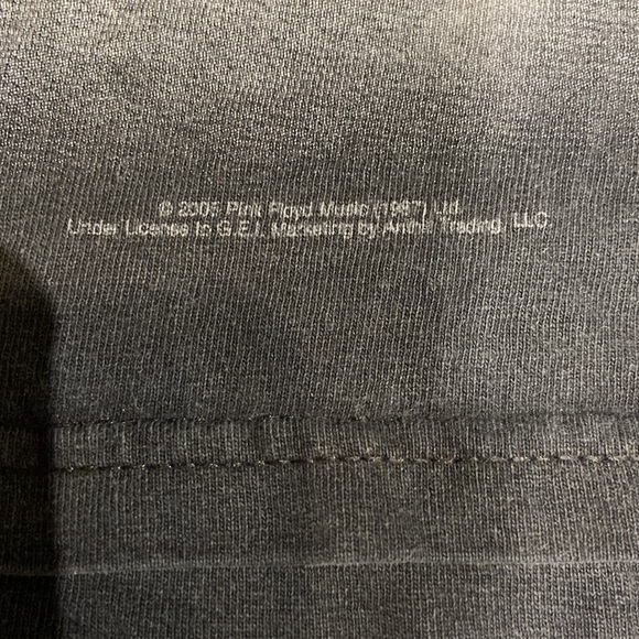 Vintage 2009 Pink Floyd T-Shirt - Picture 5 of 8